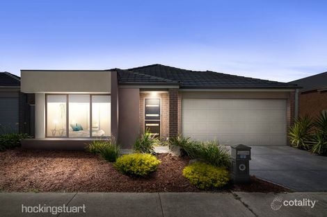 Property photo of 31 Martaban Crescent Point Cook VIC 3030