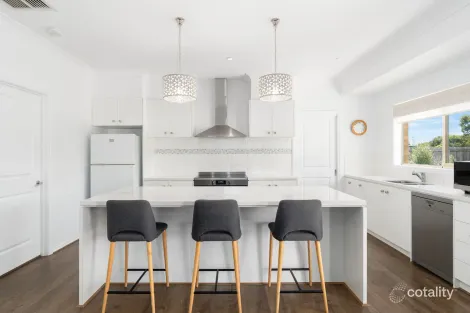 Property photo of 13 Jackson Court Bannockburn VIC 3331