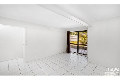 Property photo of 2/136 Mount Gravatt Capalaba Road Upper Mount Gravatt QLD 4122