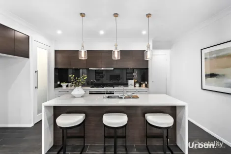 Property photo of 16 Eaglerange Avenue Gledswood Hills NSW 2557