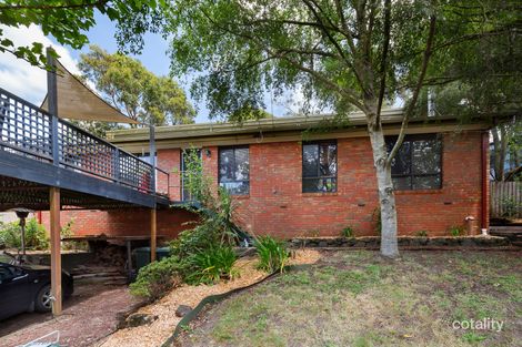 21 Scenic Cres, Ballarat North, VIC 3350