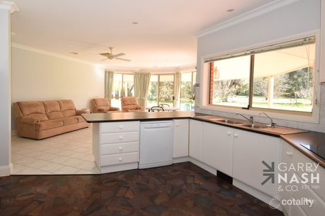 Property photo of 19 Huntingdale Place Waldara VIC 3678