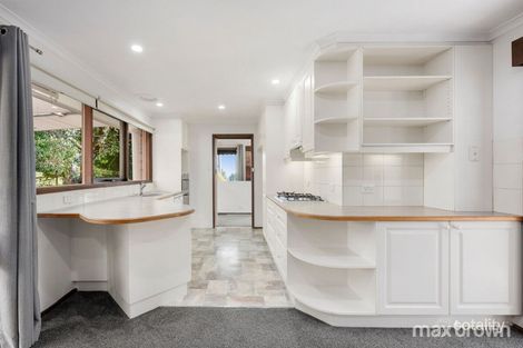 Property photo of 244 Sheffield Road Montrose VIC 3765