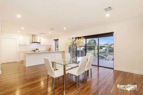 Property photo of 1/3 Bungay Street Watsonia VIC 3087