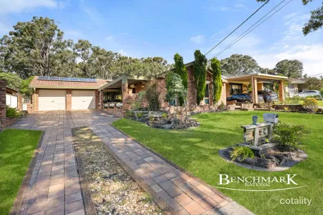 Property photo of 24 Bungarra Crescent Chipping Norton NSW 2170