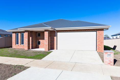 6 Sandpiper Ave, Winter Valley, VIC 3358