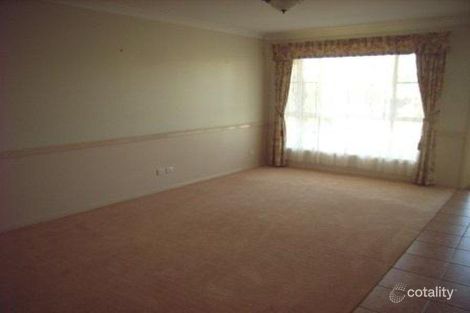 Property photo of 10 Giles Place Westdale NSW 2340