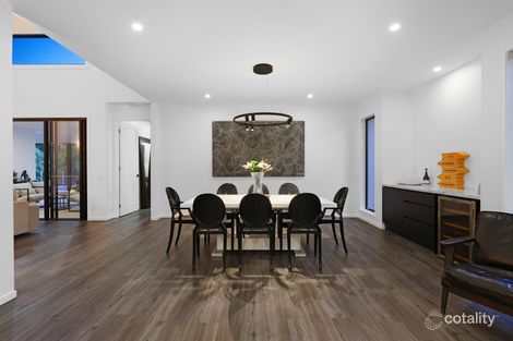 Property photo of 2029 The Circle Hope Island QLD 4212