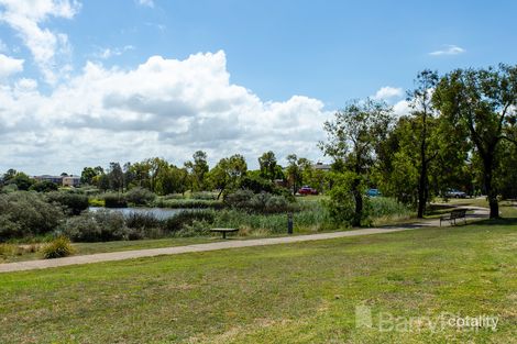 Property photo of 3/16 La Rochelle Boulevard Point Cook VIC 3030