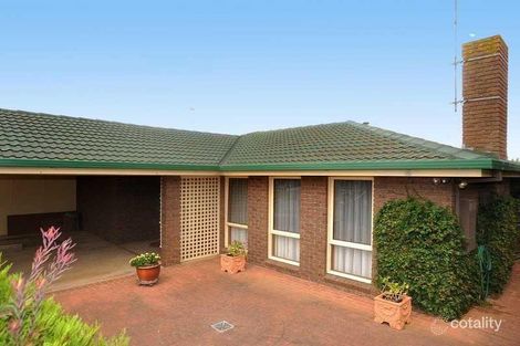 4 Loupe Cres, Leopold, VIC 3224