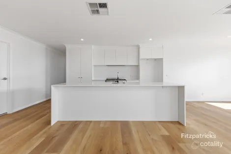 Property photo of 152 Muttama Parade Gobbagombalin NSW 2650