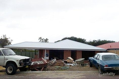 14 Cheltenham Ct, Redcliffe, WA 6104