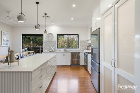 Property photo of 2 Traves Court Highfields QLD 4352