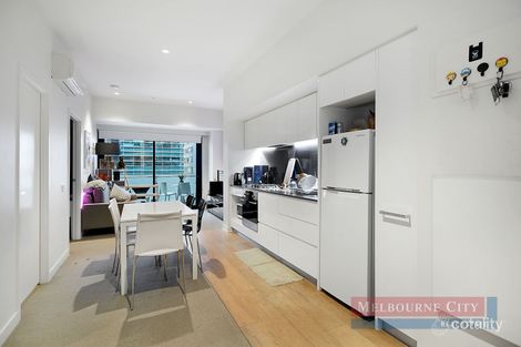 Property photo of 1404/199 William Street Melbourne VIC 3000