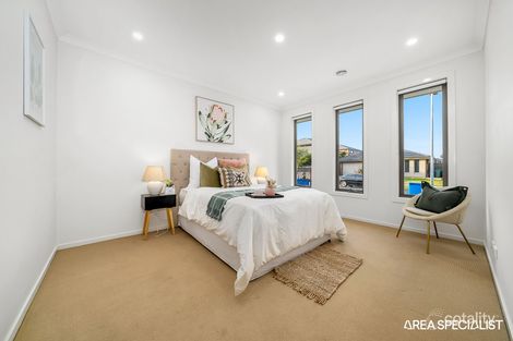 Property photo of 15 Greenglade Way Cranbourne East VIC 3977