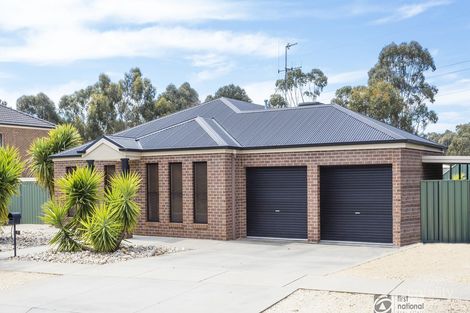 7 Janelle Dr, Maiden Gully, VIC 3551