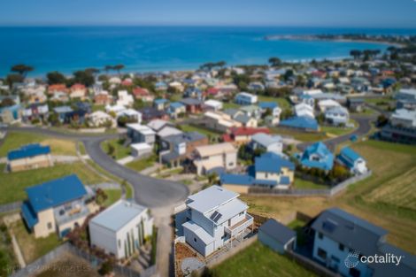 Property photo of 5 Alastair Court Apollo Bay VIC 3233