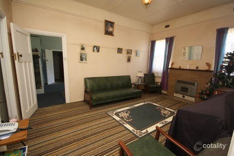 Property photo of 12 Vaughan Street Raglan VIC 3373