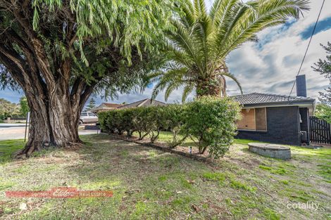 Property photo of 36 Studzor Street Warnbro WA 6169