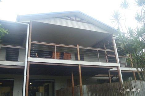 Property photo of 2 Sunbird Close Jubilee Pocket QLD 4802