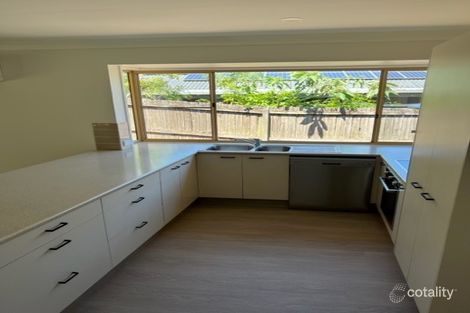 Property photo of 45 Wimborne Road Alexandra Hills QLD 4161