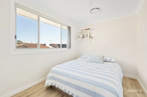 Property photo of 17 Hynes Place Elderslie NSW 2570