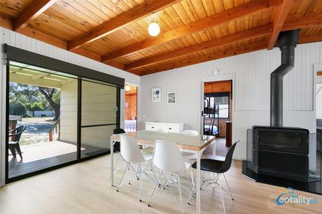 Property photo of 34 Davies Street Loch Sport VIC 3851