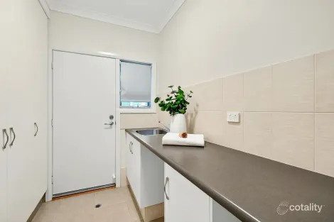 Property photo of 30 Sun Orchid Drive Chiton SA 5211