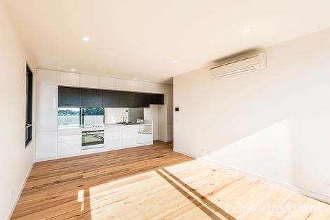Property photo of 203/71 Barkly Street Mordialloc VIC 3195