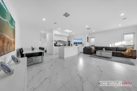 Property photo of 13 Echidna Drive Beveridge VIC 3753