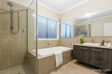 Property photo of 4 Lothbury Drive Clyde North VIC 3978