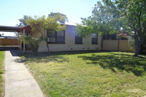 18 Whiteparish Rd, Elizabeth North, SA 5113