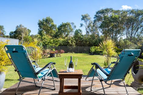 Property photo of 17 Serrata Close Banksia Beach QLD 4507