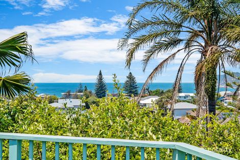 Property photo of 4 View Street North Avoca NSW 2260