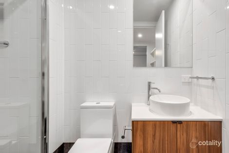 Property photo of 204/35-39 Lambert Road Indooroopilly QLD 4068