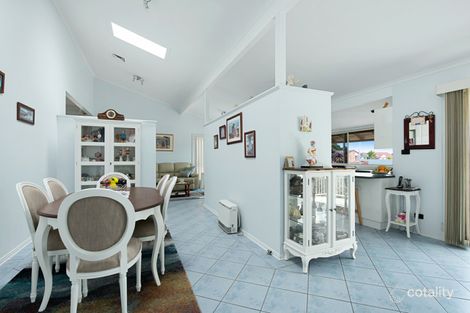 Property photo of 6 Dulungra Avenue Belmont North NSW 2280