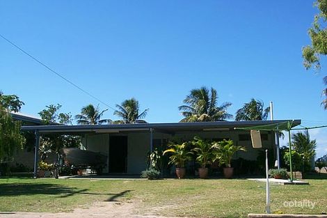 50 John Dory St, Taylors Beach, QLD 4850