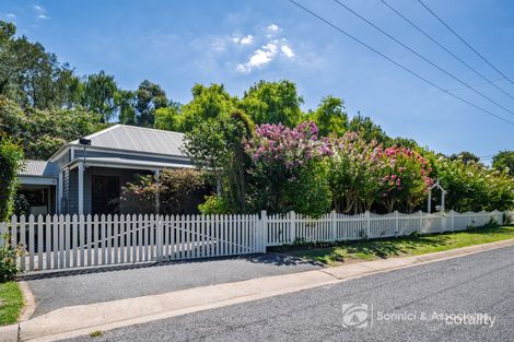 Property photo of 10 Atkinson Court Beechworth VIC 3747