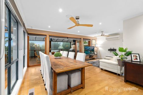 Property photo of 19 Aberdeen Heights Pakenham VIC 3810