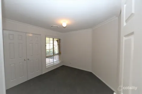 Property photo of 22 Coventry Place Wishart QLD 4122