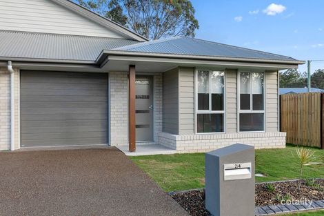 2/4 Senor Ave, Urangan, QLD 4655