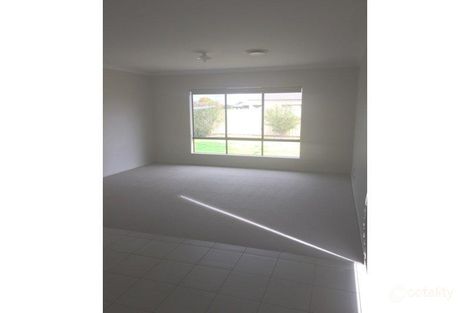 Property photo of 18 Hillam Drive Griffith NSW 2680