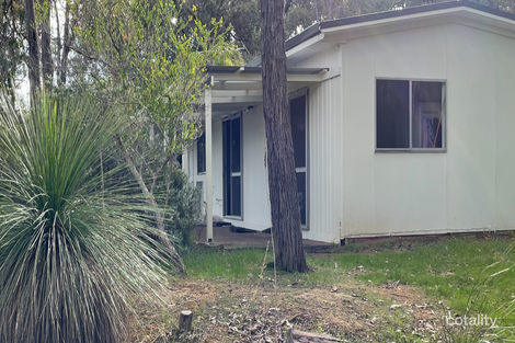 Property photo of 39 The Springs Road Gidgegannup WA 6083