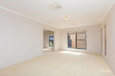 Property photo of 34 Shrivell Circuit Dunlop ACT 2615
