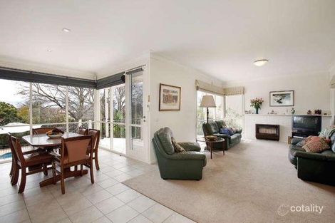 Property photo of 1 Kingsley Grove Kew East VIC 3102