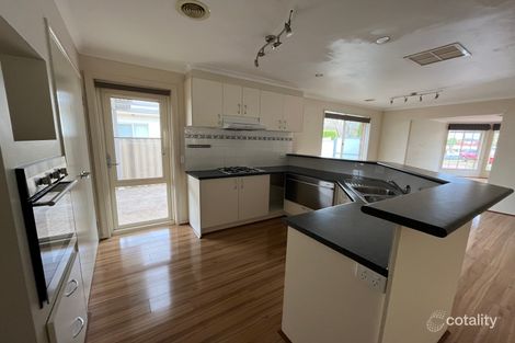 Property photo of 8 Carlyon Close Melton West VIC 3337