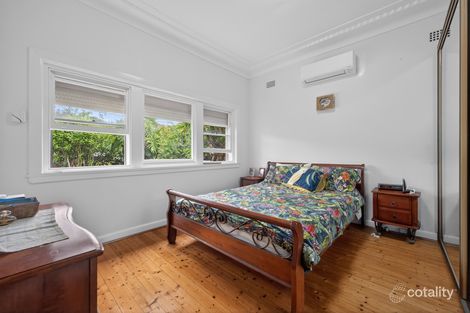 Property photo of 22 Warren Parade Punchbowl NSW 2196
