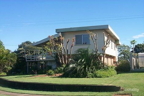 2 Ringara St, Manly West, QLD 4179