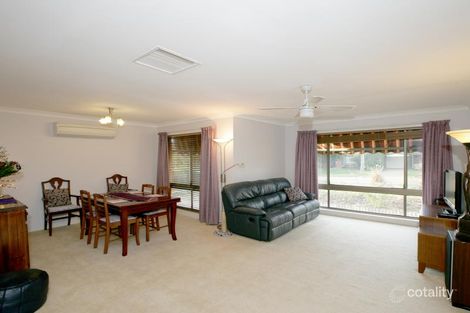 Property photo of 4 Gardenia Avenue Lake Albert NSW 2650