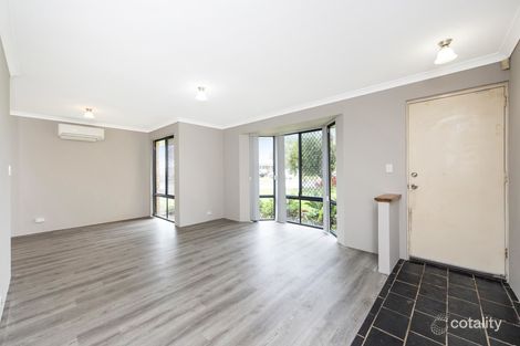 Property photo of 5 Bream Court Warnbro WA 6169